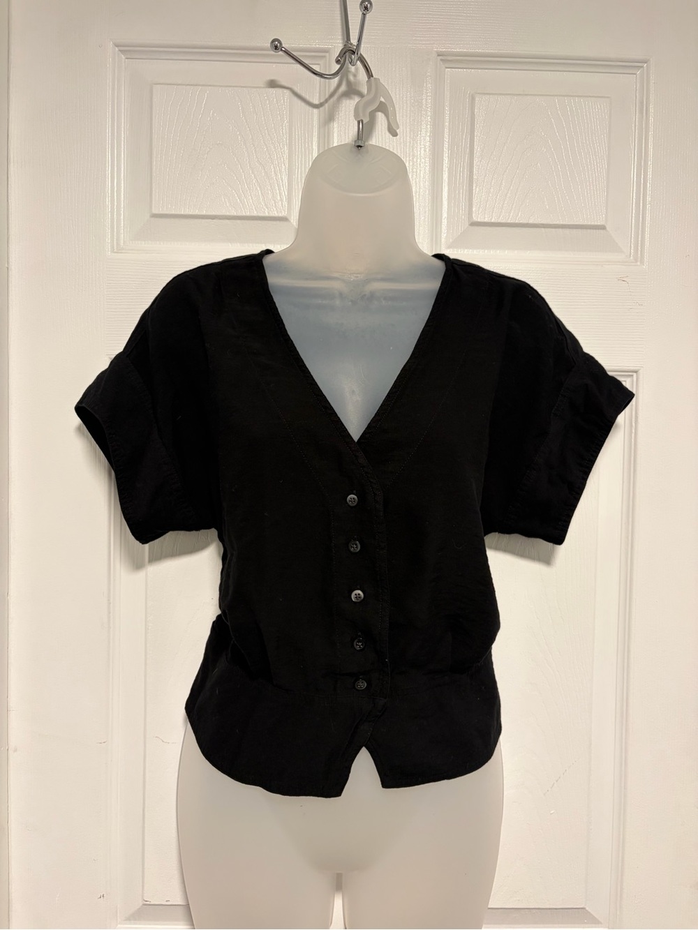 Madewell Black V-Neck Button-Front Blouse